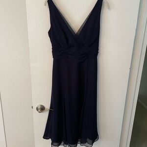 WTOO by Waters & Waters Navy formal Dress v-neck plunging back with bow size 8